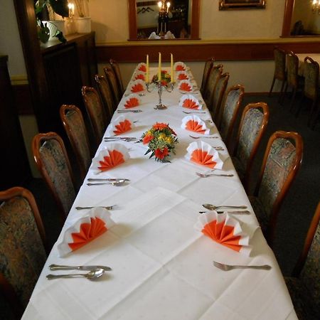 Hotel Restaurant Zur Post 부퍼탈 외부 사진